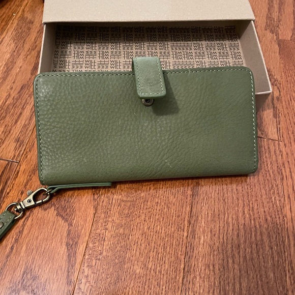 Will Green Leather Wallet—NWT - Picture 3 of 8